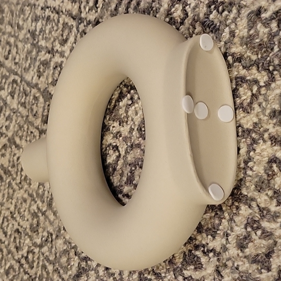 Handmade Raw Stoneware Ceramic Circle Vase - Picture 5 of 5